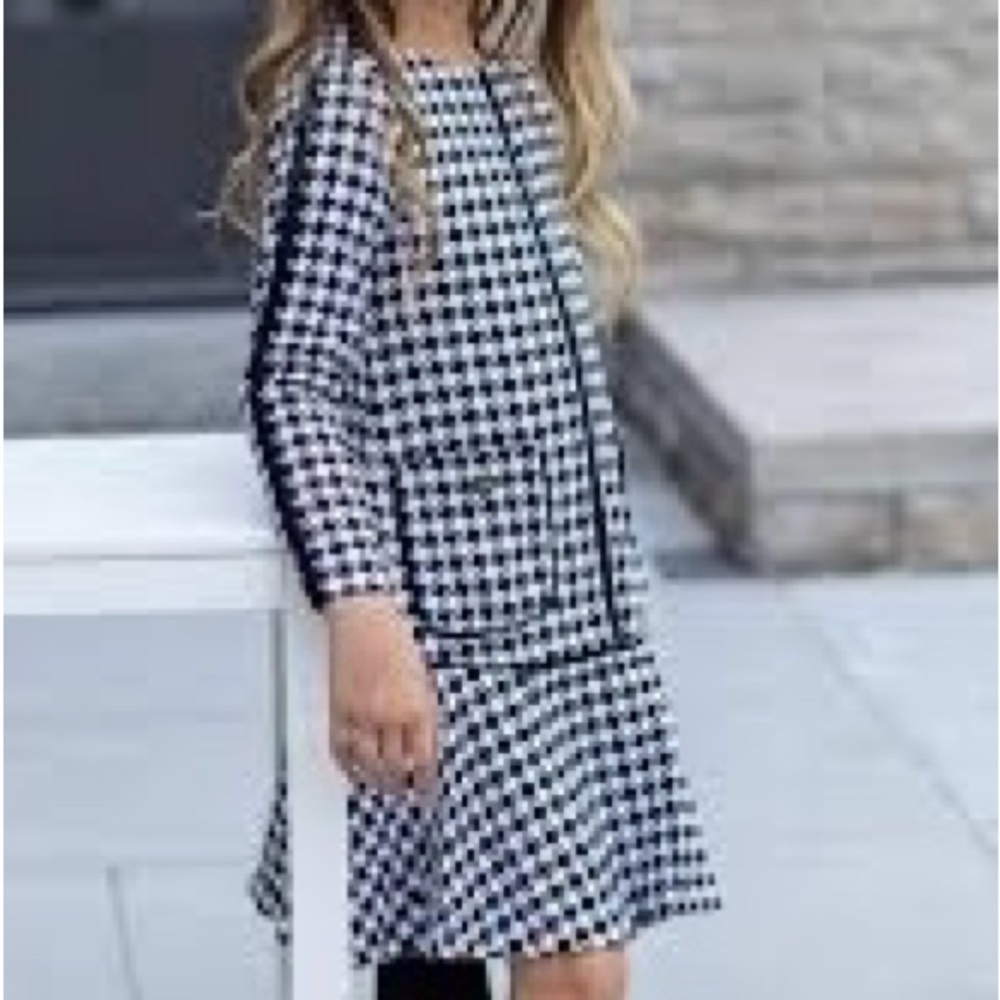Kidichic black and white dress, size 20, new